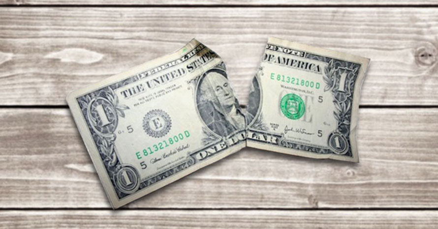 Порваний долар